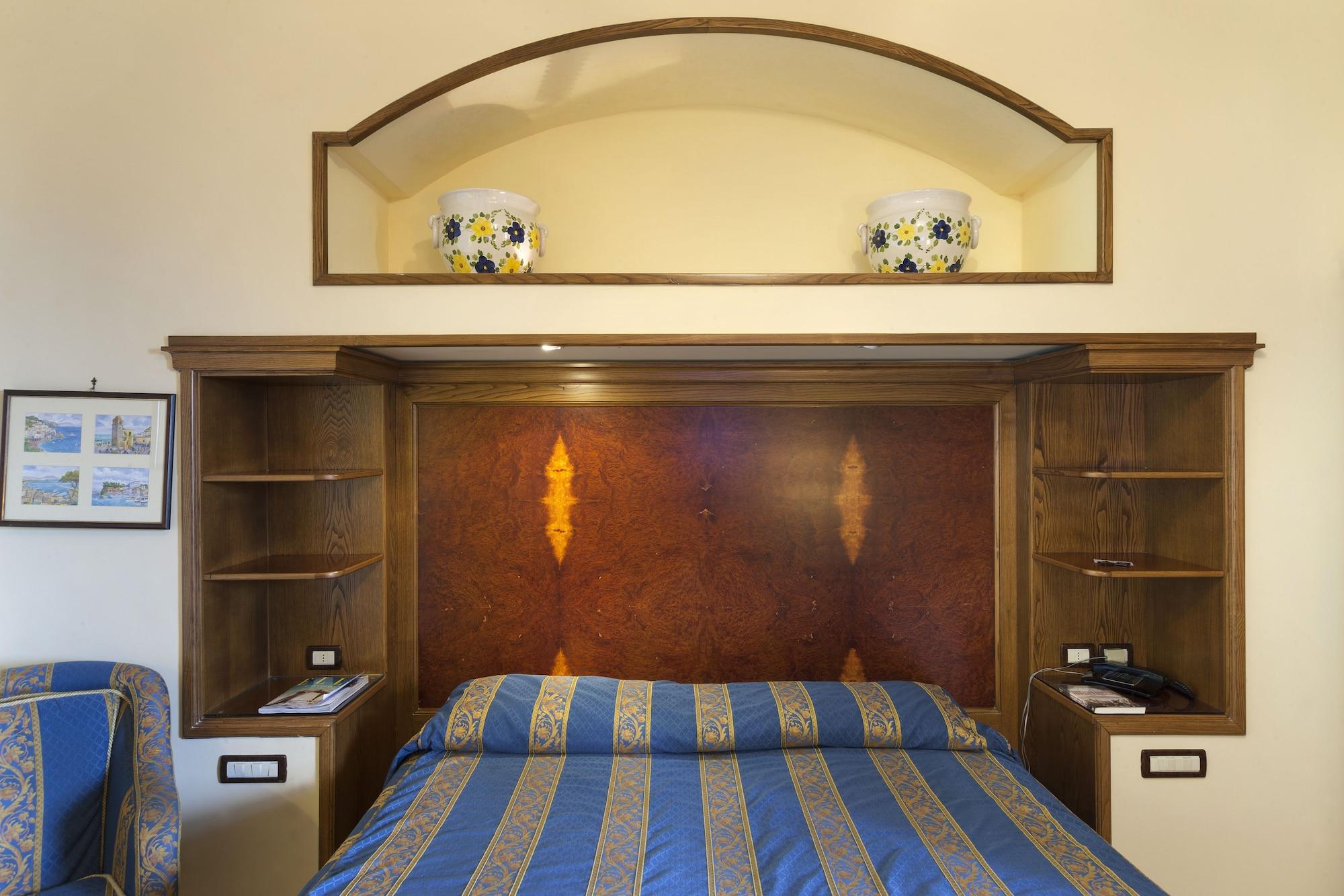Hotel La Tonnarella Sorrento Esterno foto