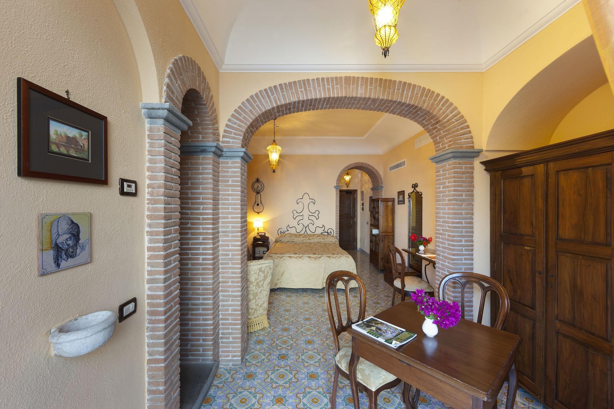 Hotel La Tonnarella Sorrento Esterno foto