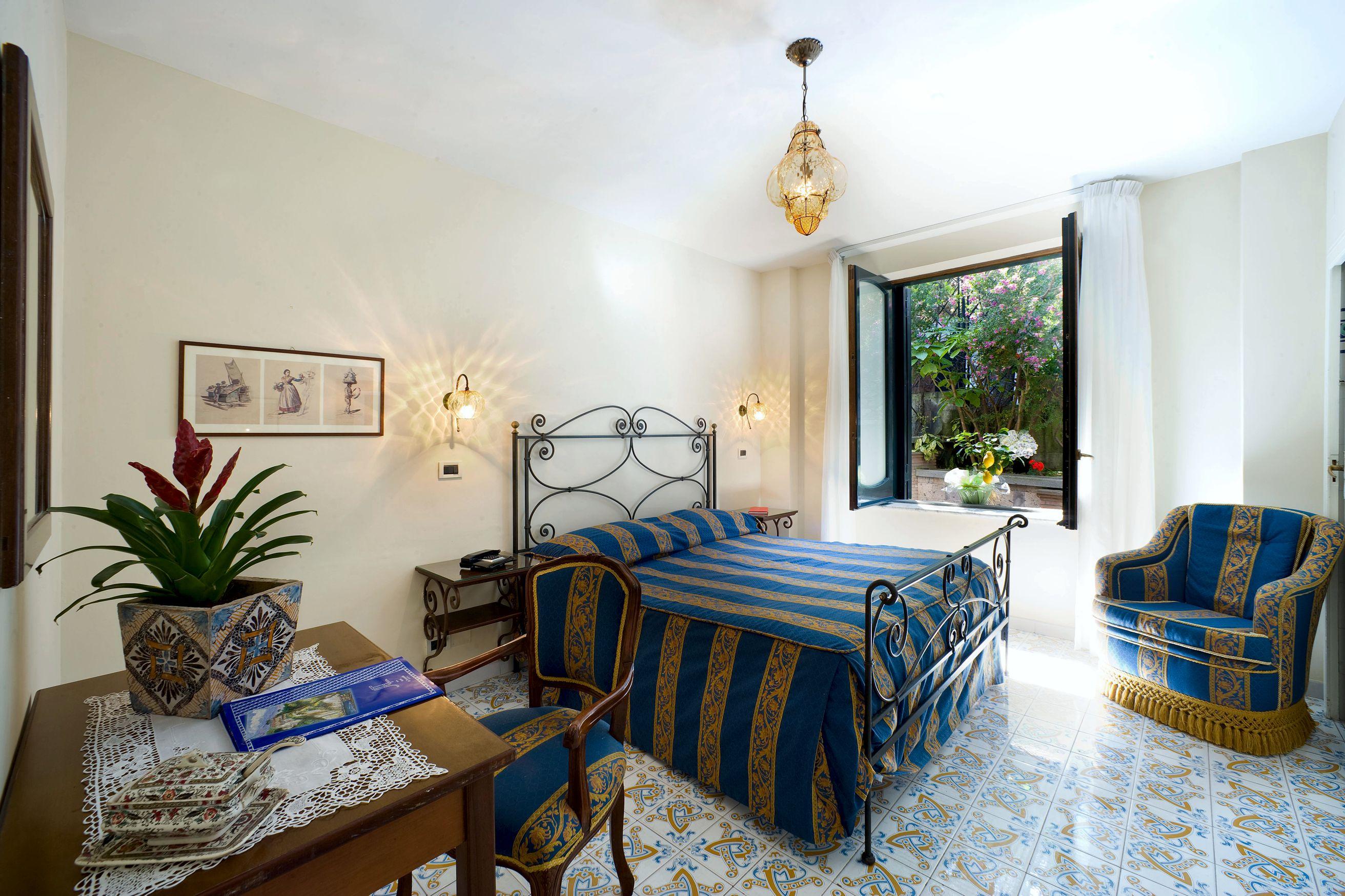Hotel La Tonnarella Sorrento Camera foto