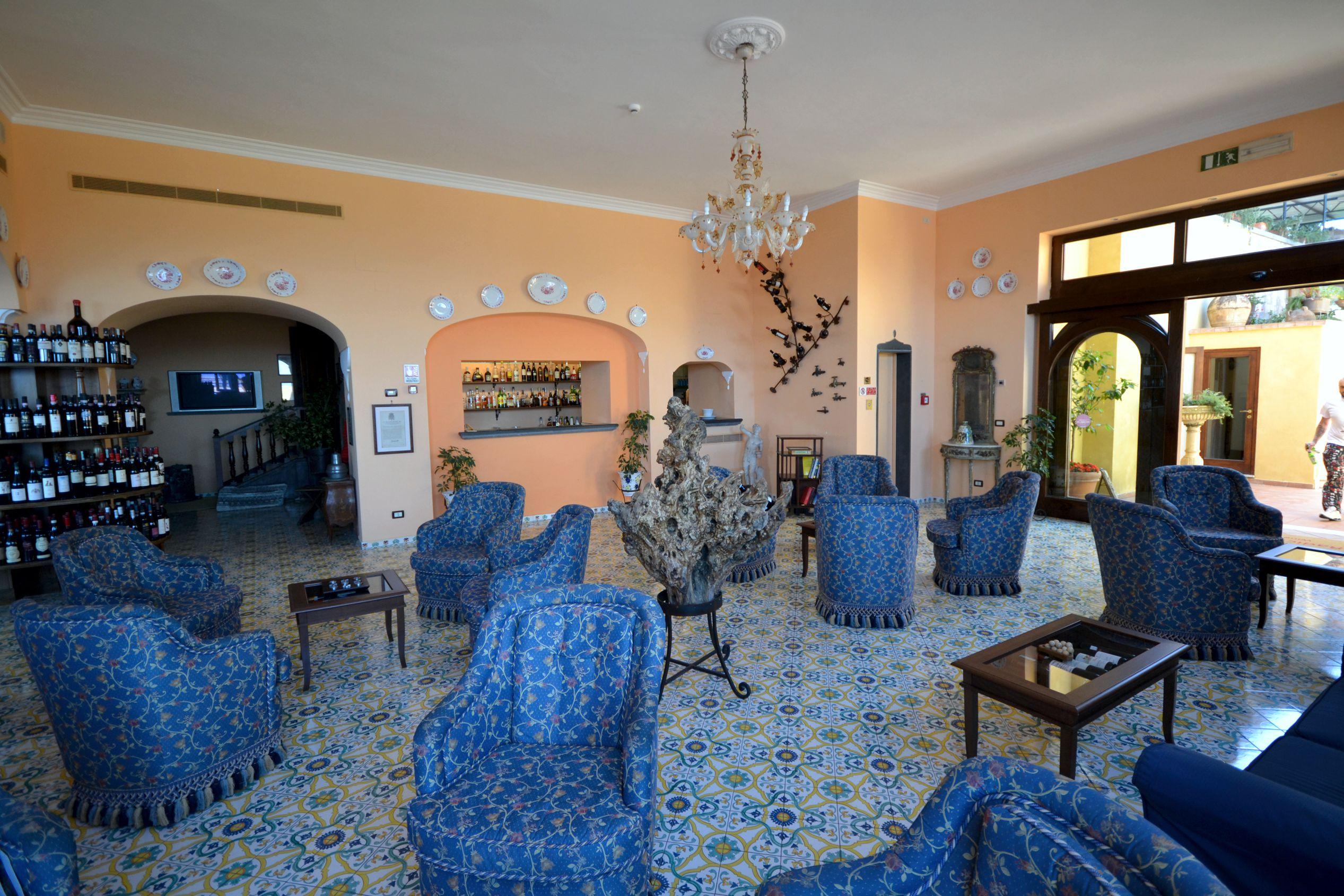Hotel La Tonnarella Sorrento Esterno foto