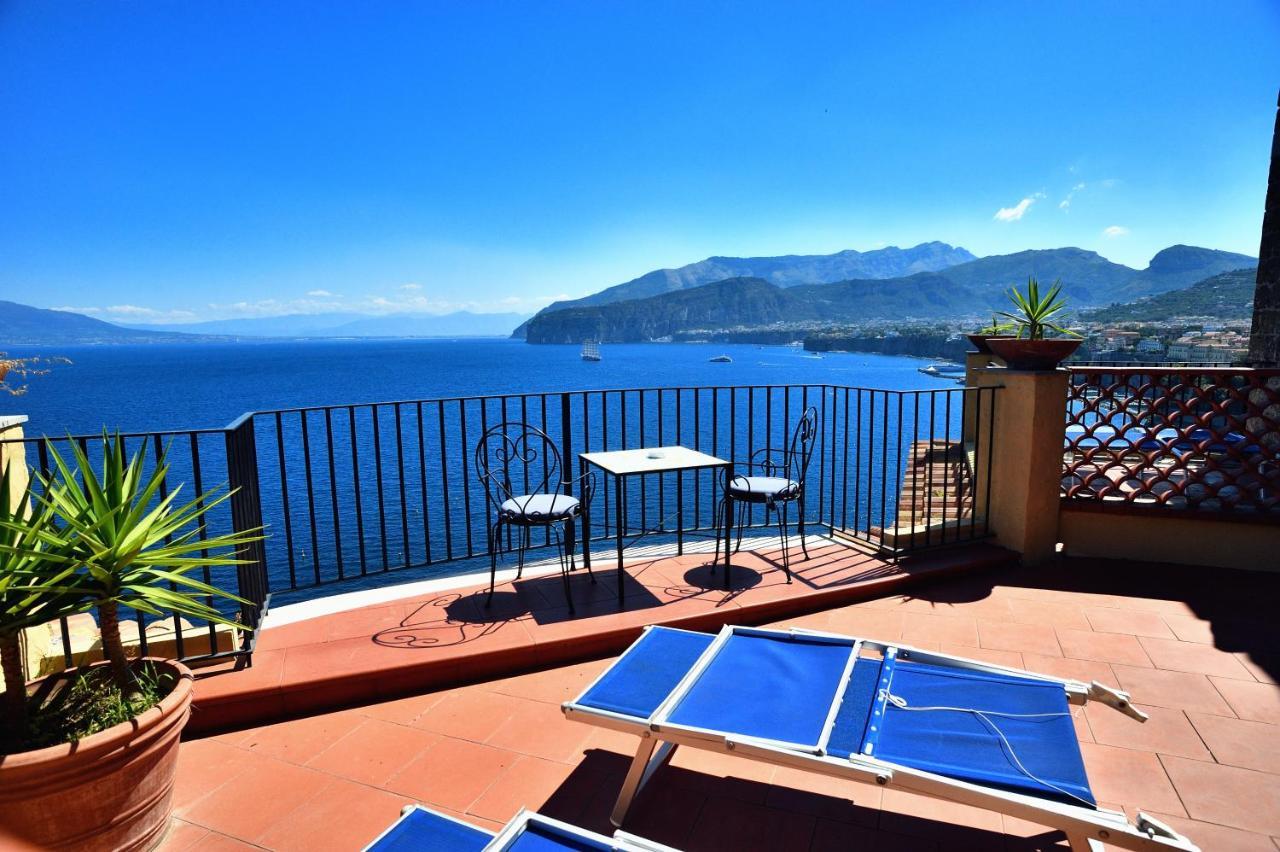 Hotel La Tonnarella Sorrento Esterno foto