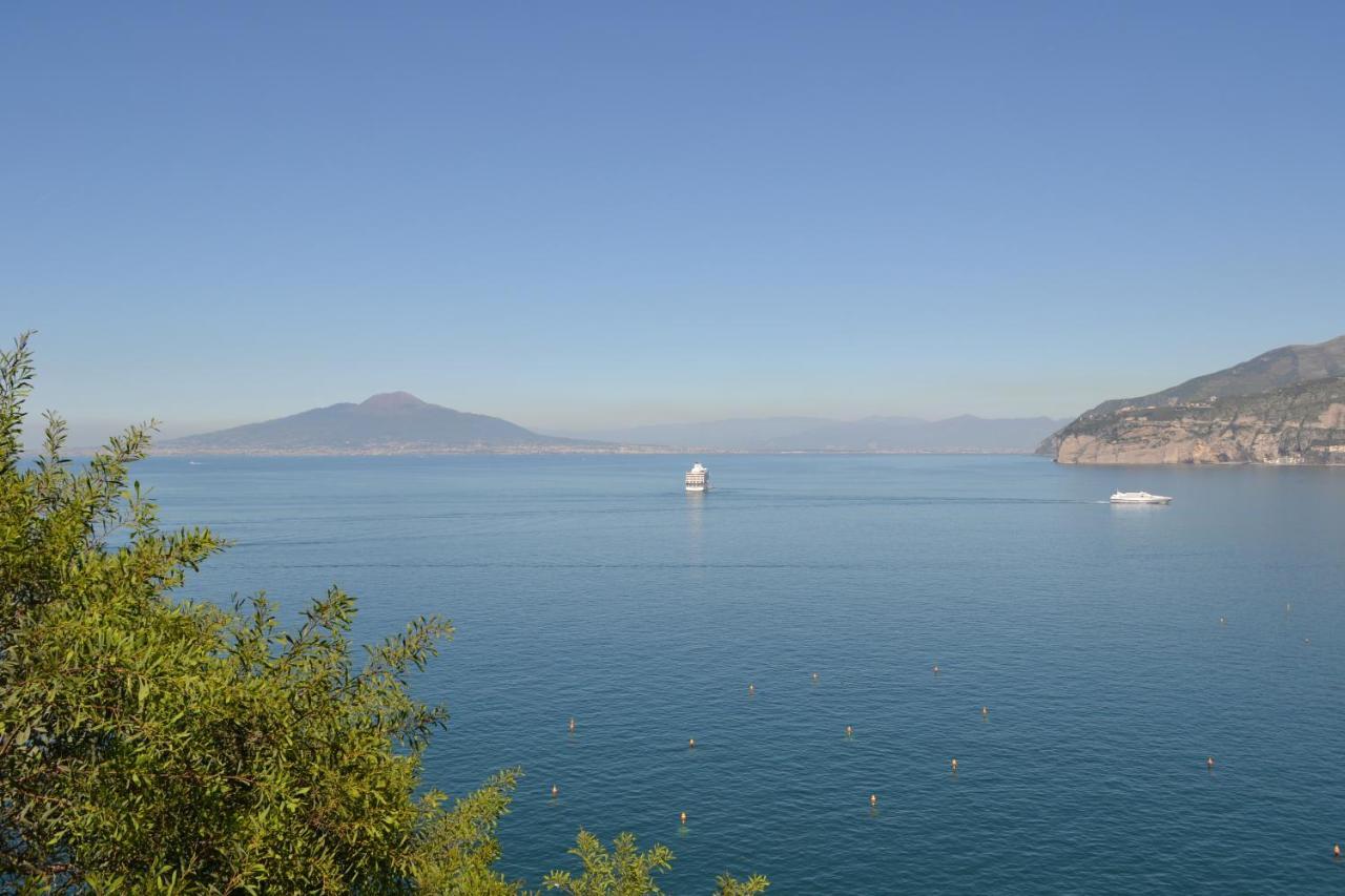 Hotel La Tonnarella Sorrento Esterno foto